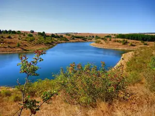 Язовир "Малко шарково"