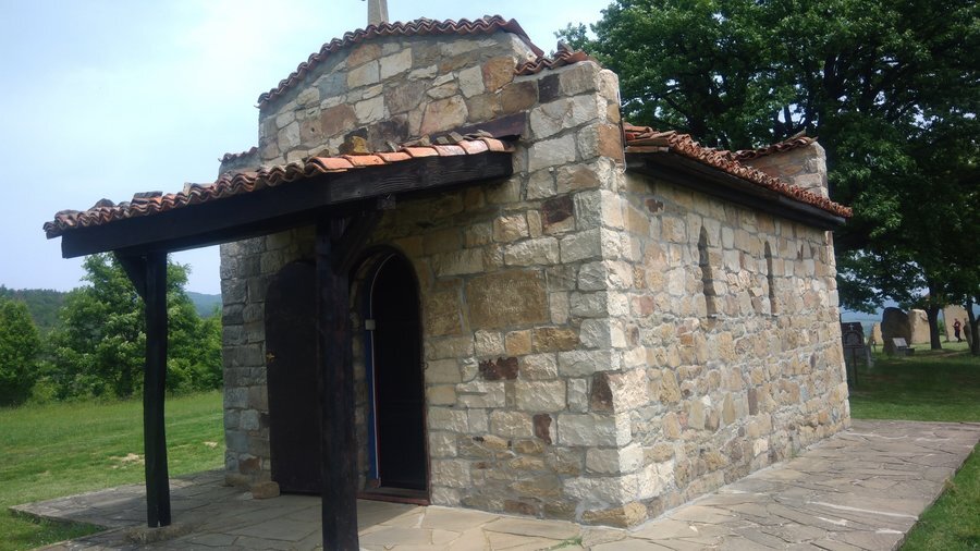 Параклис "Св. Петка Търновска" - с. Раювци