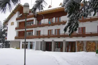 Новаковска Хижа "Сини Връх"