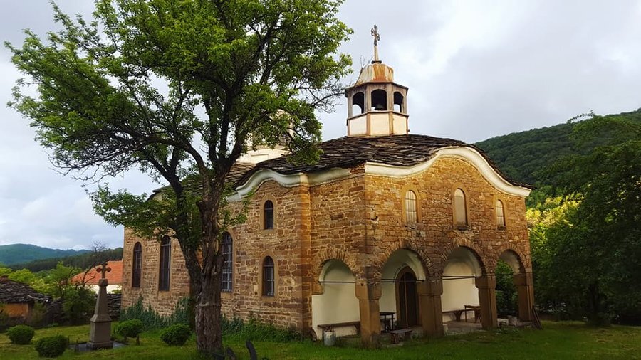Църква "Рождество Пресвета Богородица" - Старо Стефаново