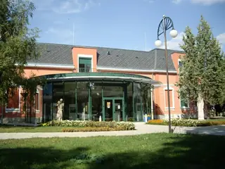 Художествена галерия "Проф. Илия Петров"- Разград