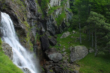 Петканови водопади