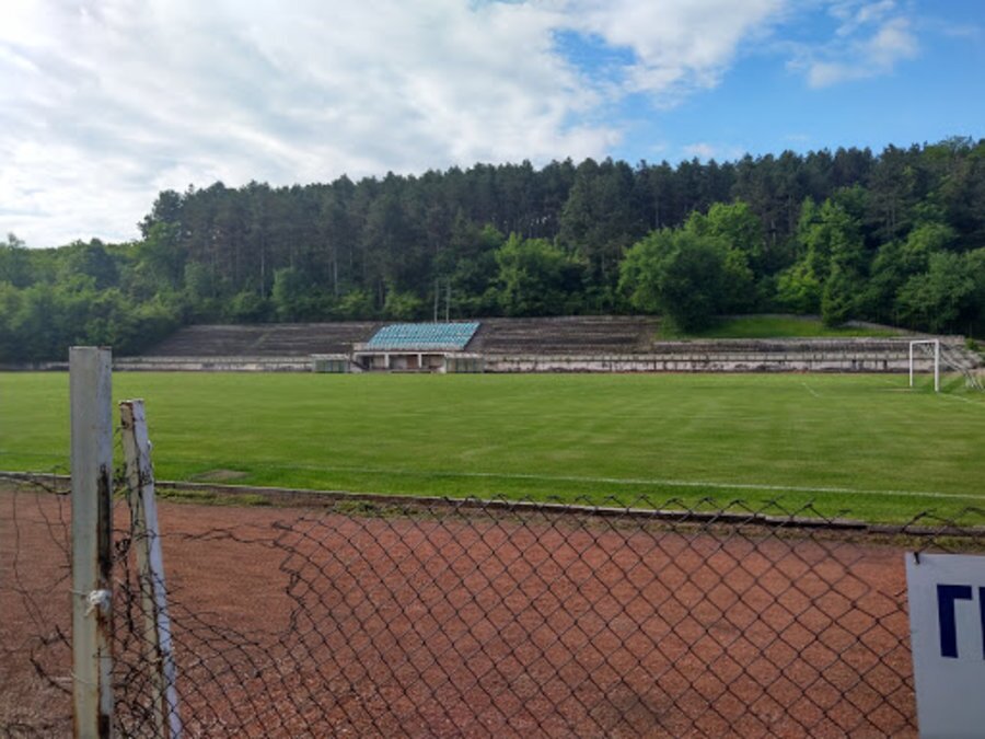 Стадион "Георги Бенковски" - Бяла