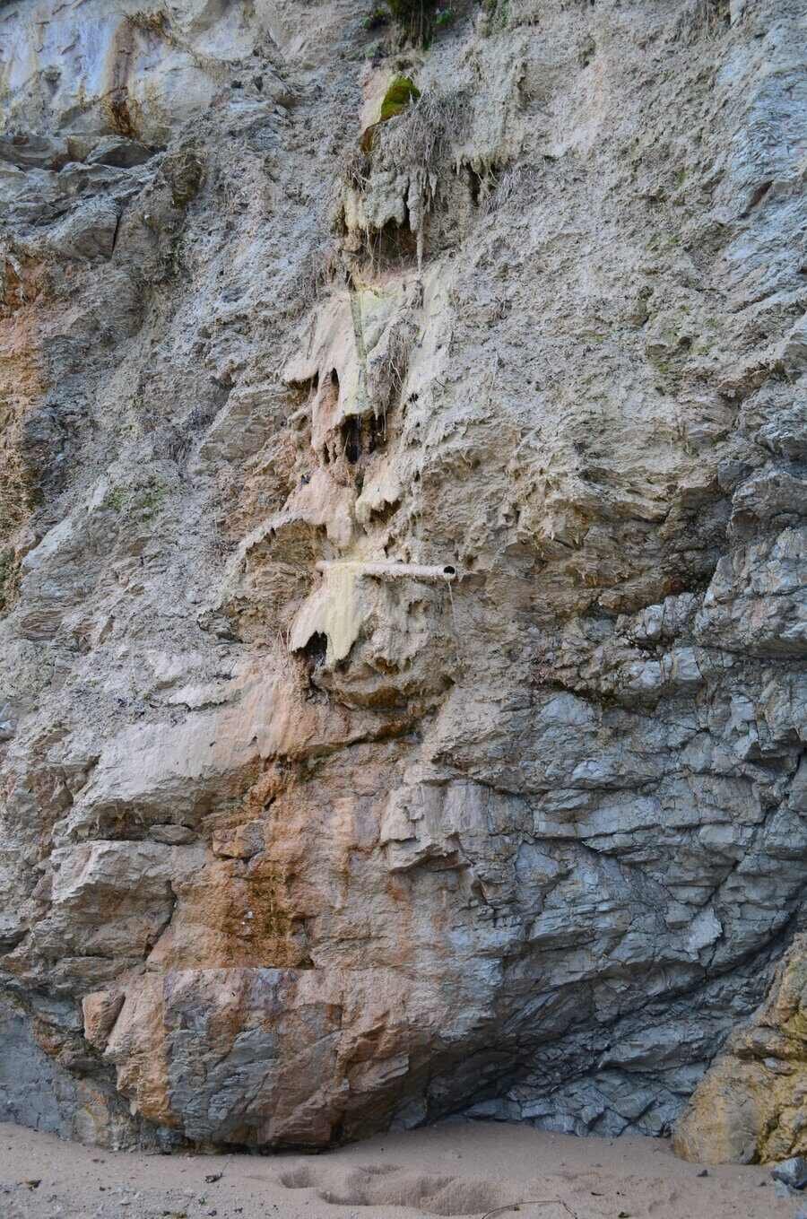 Палео-геоложки обект "Белите скали" - Бяла