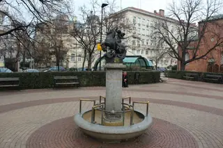 Паметник-чешма "Св. Георги Победоносец" - София