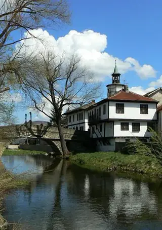 Кивгирен мост – Трявна