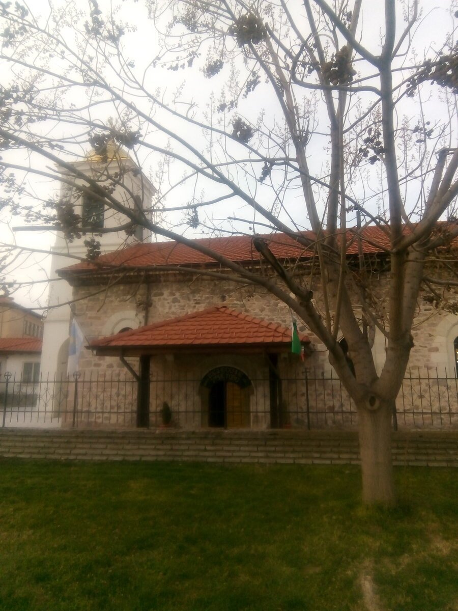 Църква "Св. Възнесение"- с.Дълбок Извор