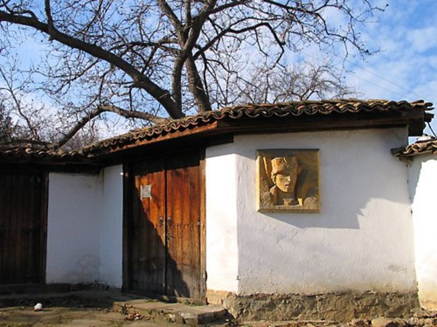 Къща-музей "Никола Симов - Куруто" - Търговище