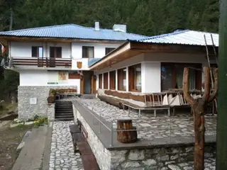 Хижа "Яворов" - Пирин