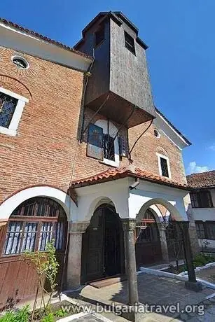 Девически манастир "Покров Богородичен" - Самоков