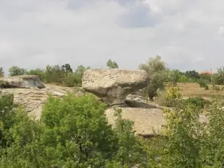 Природна забележителност "Гъбата" - Бенковски