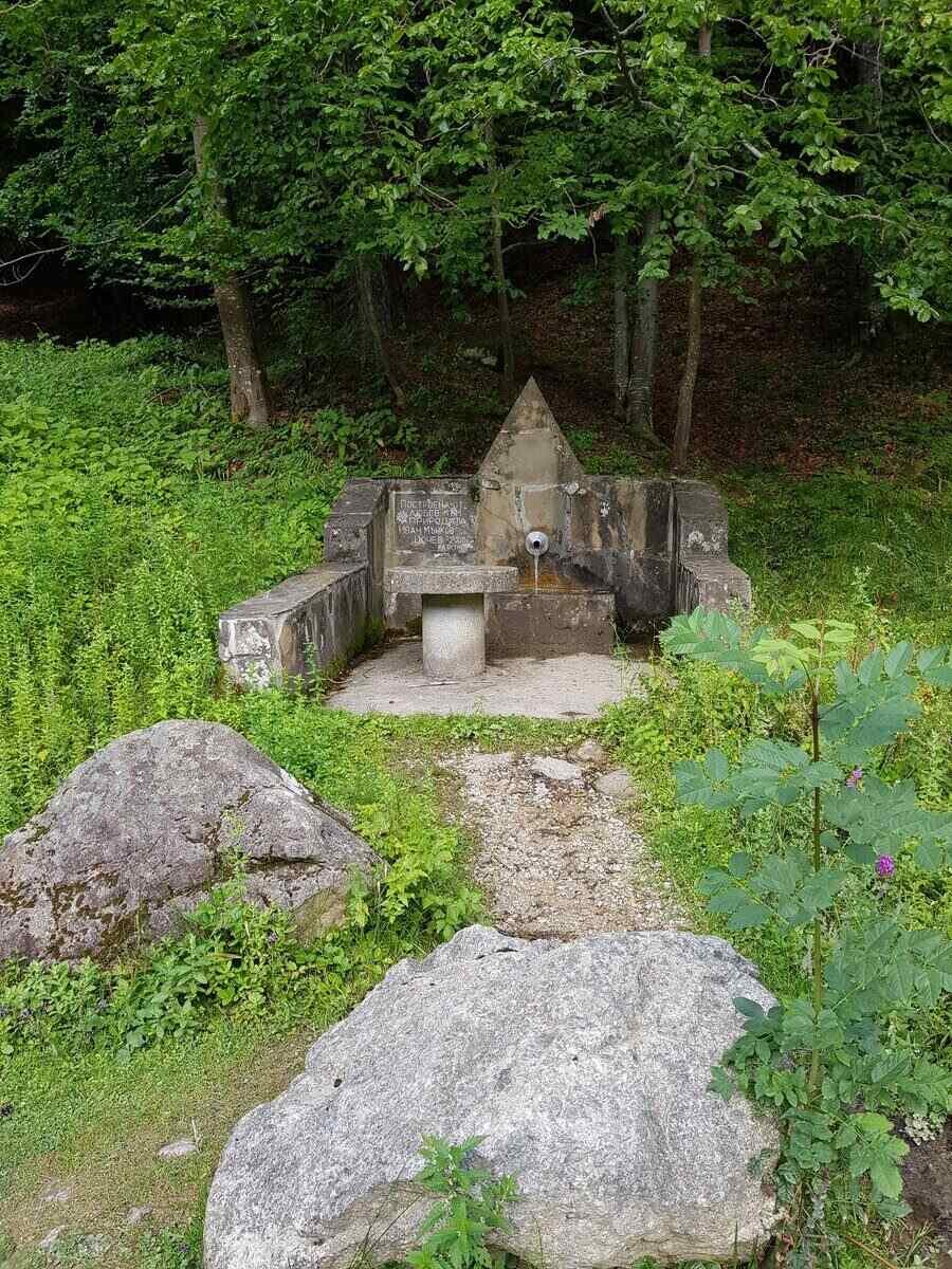 Чешма построена от любов към природата – Априлци