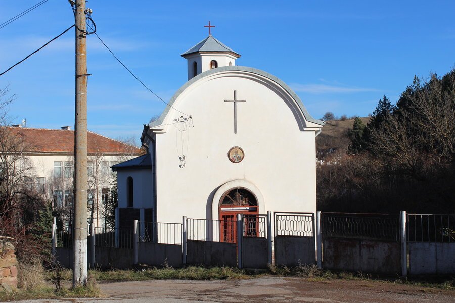 Църква "Свети Николай Чудотворец" - Ноевци