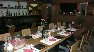 Винарска изба "Драгомир" - Пловдив