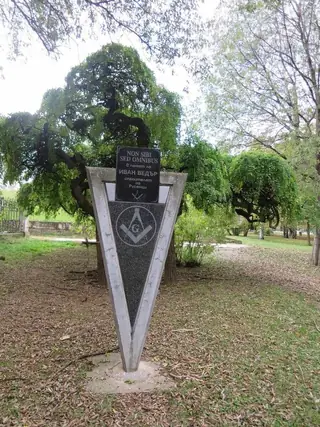 Паметник на Иван Ведър - Русе