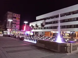 Фонтан пред Община Ямбол