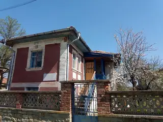 Домът на Димитър Димитров - с.Сенник