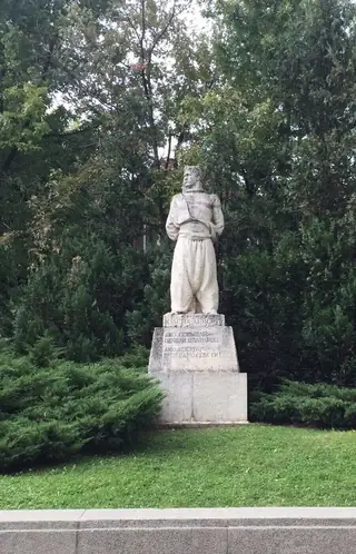 Паметник на Васил Левски - Велико Търново