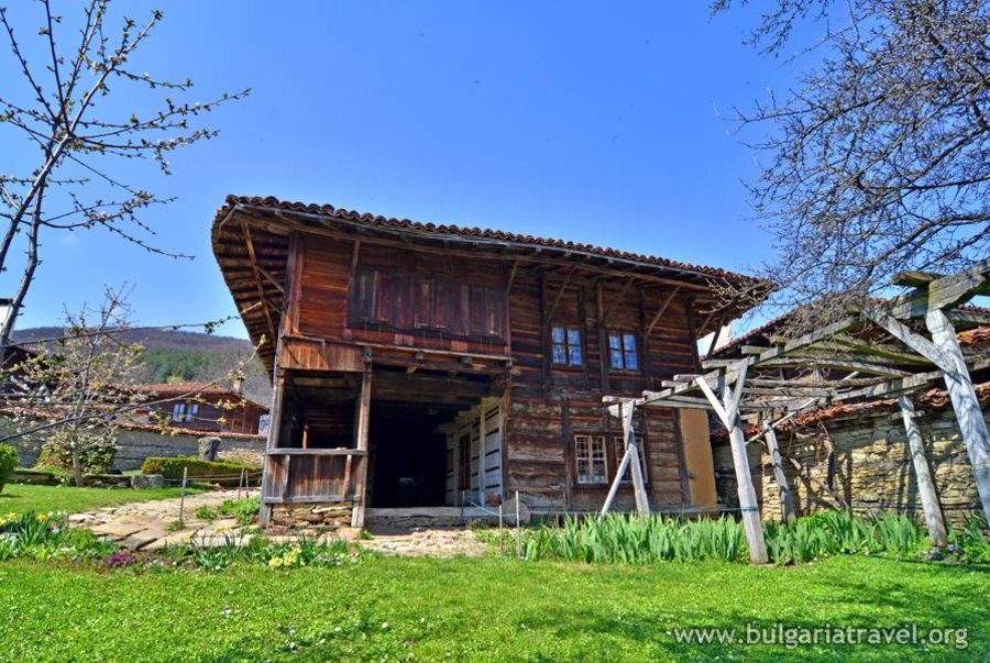 Къща-музей "Руси Чорбаджи" - Жеравна