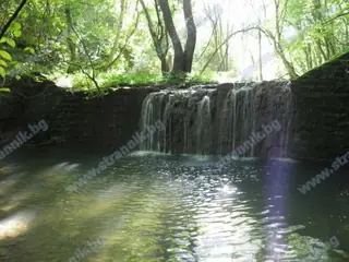 Водопад "Подпорната стена" - Крушево