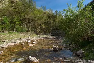 Резерват "Казаните"