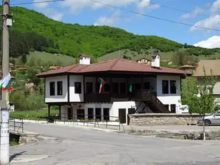 "Гуговата Къща" - с. Петрич