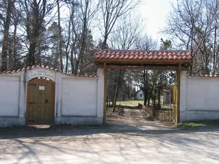 Горнобогровски манастир "Св Георги Победоносец" - Горни Богров