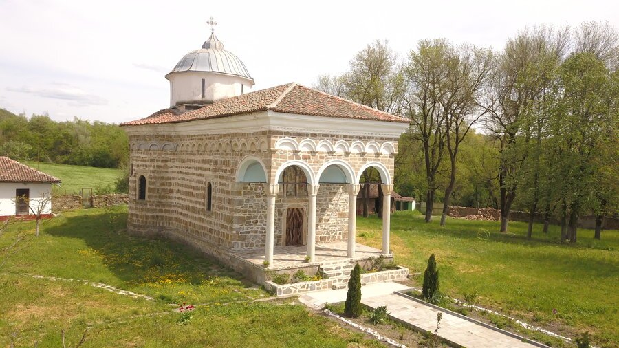 Присовски манастир "Св. Архангел Михаил"