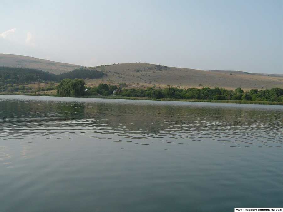 Язовир "Бистрица" - Безден