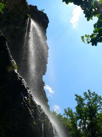 Водопад "Търниченско пръскало" - Търничени