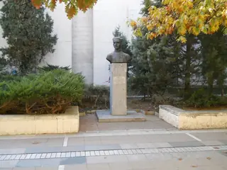 Паметник на Георги Измирлиев Македончето - Благоевград