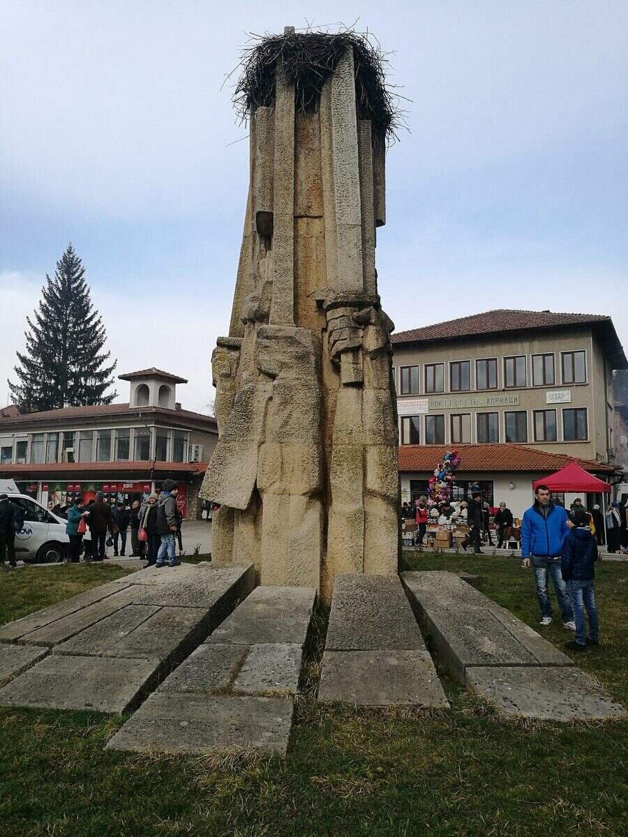 Паметник на Новоселското въстание