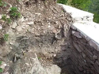 Банско кале - село Баня