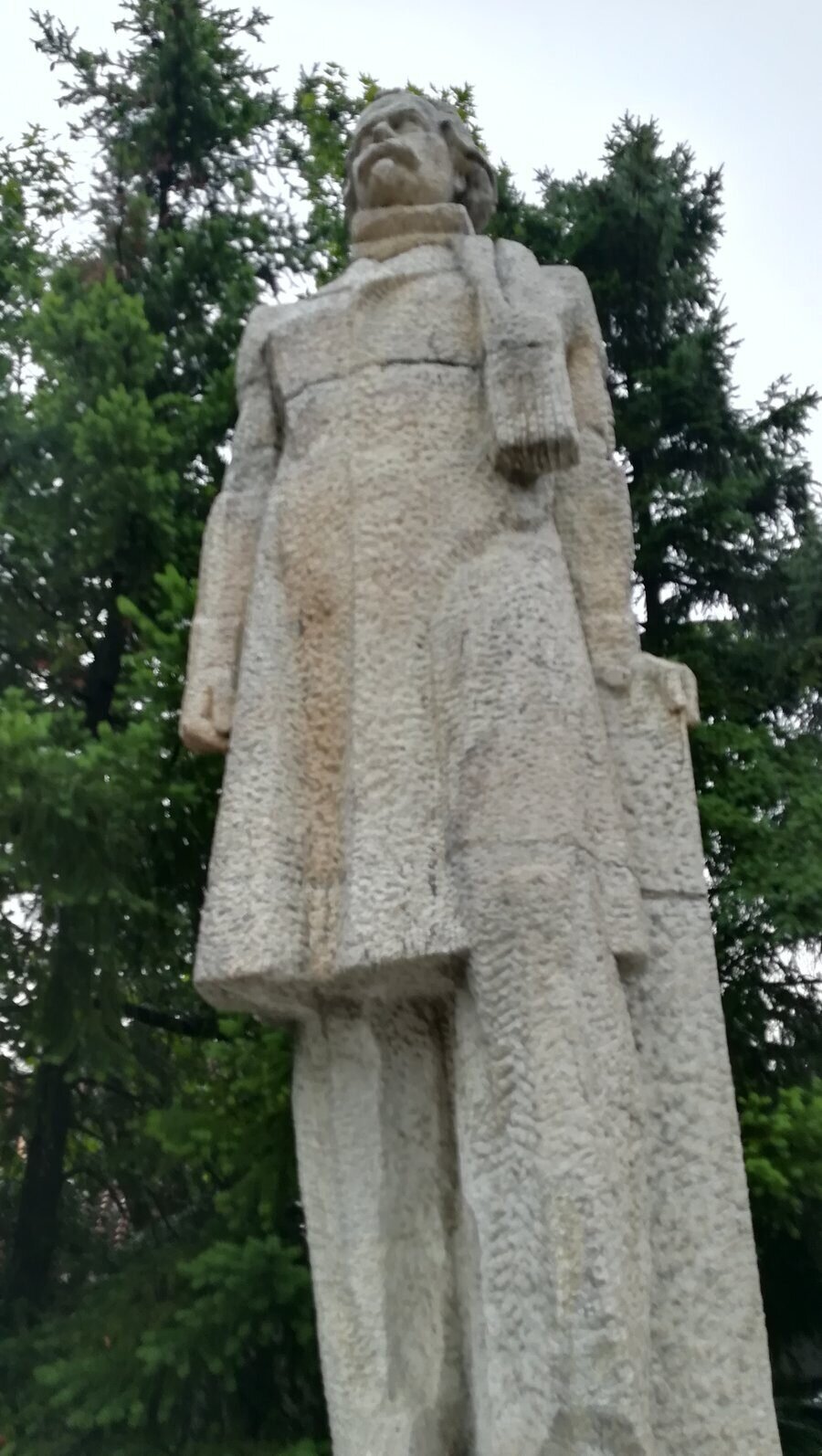 Паметник на Георги Кирков - Казанлък