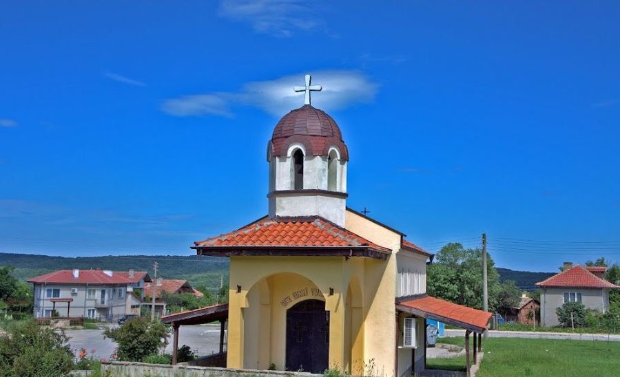 Църква "Св. Николай Чудотворец" - Близнаци