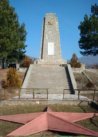 Братска могила - Шивачево