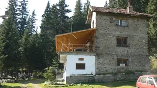 Хижа "Ком" (стара)