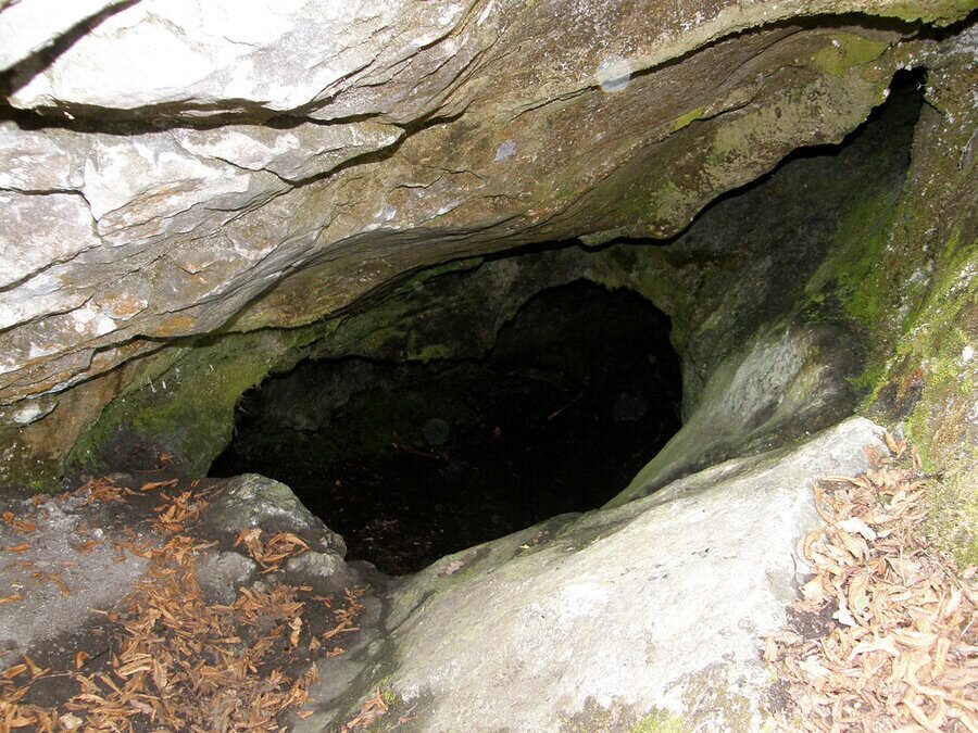 Пещера " Човешката дупка" - Орехово