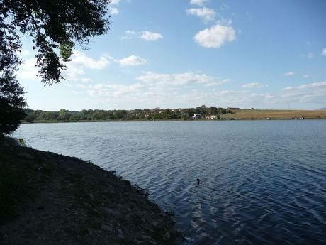 Язовир Братушково