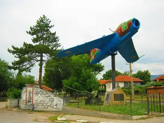 Самолет на генерала от авиацията Михо Михов - с.Сенник