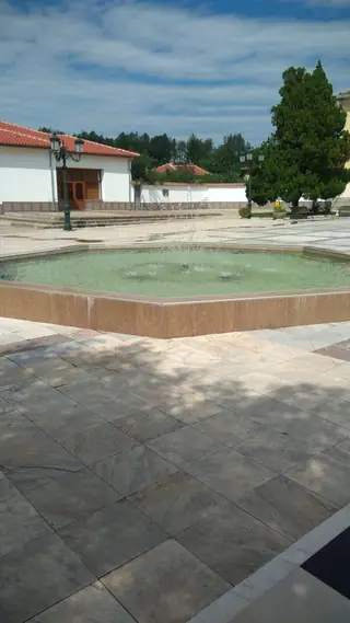 Площад "Генчо Къргов" - Гурково