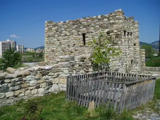 Епископска гробница в храмов комплекс "Св.Йоан Предтеча" - Кърджали