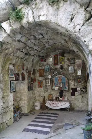 Параклис и аязмо до Сопотски водопад - Сопот