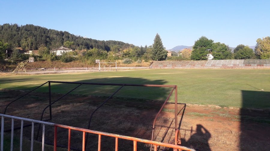 Стадион "Димитър Лекин"