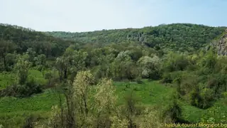 Нисовски скален манастир "Св.Св. Константин и Елена" - Нисово