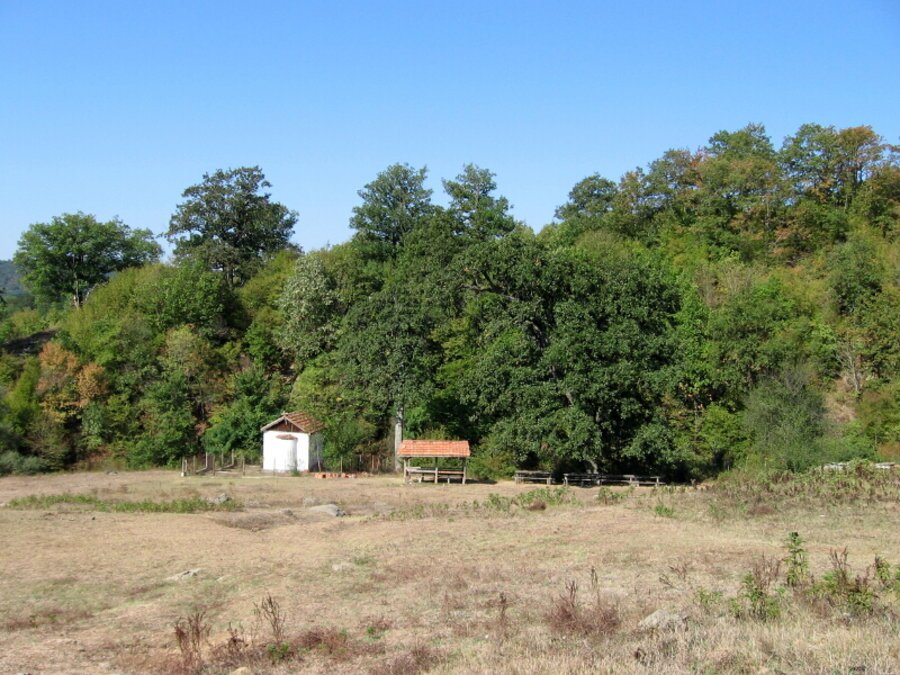 Параклисът "Св. Пантелеймон" - Бродилово