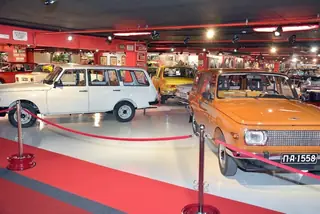 Ретро Музей и Музей на восъчните фигури - Варна