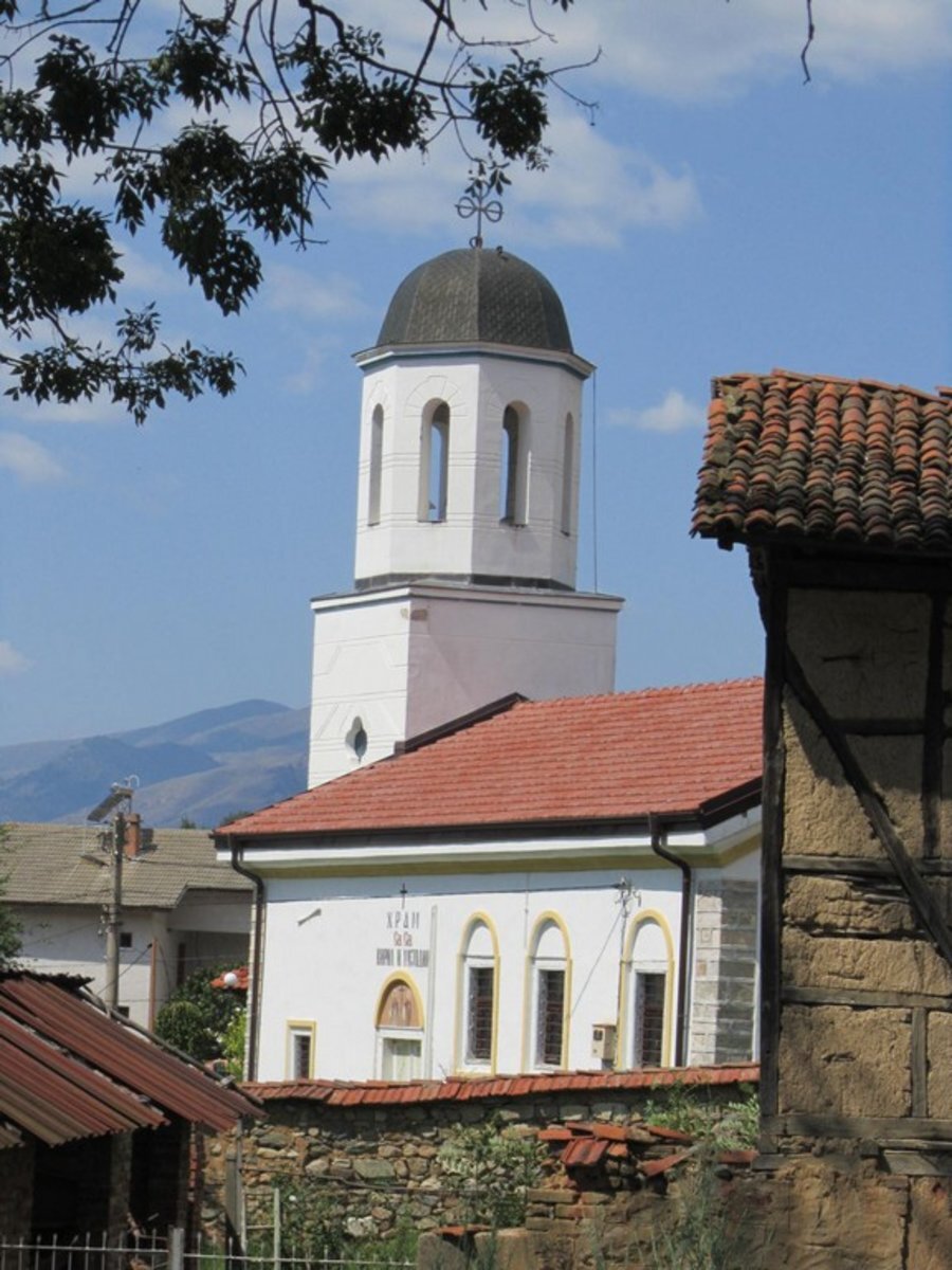 Храм "Св. Св. Кирил и Методий" - с.Душанци