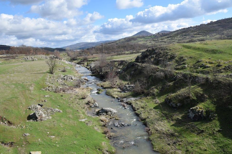 Скални ниши - с.Самодива