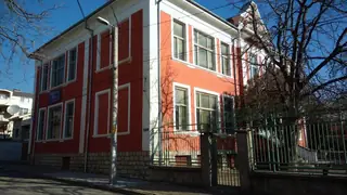 Сградата на езикова гимназия - Сливен